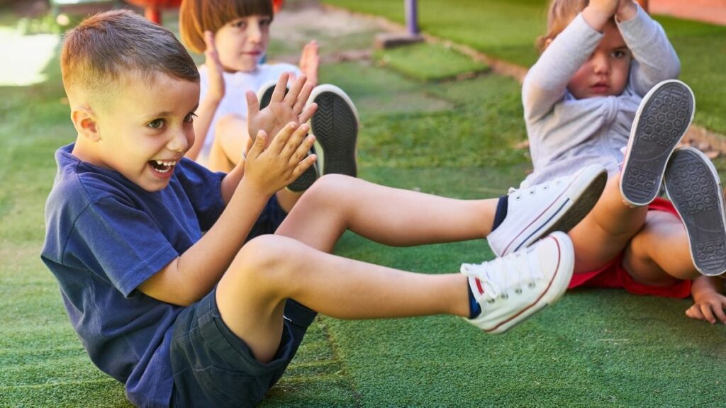 Trening snage za djecu kroz igru – vježbe za razvoj koordinacije, ravnoteže i snage trupa