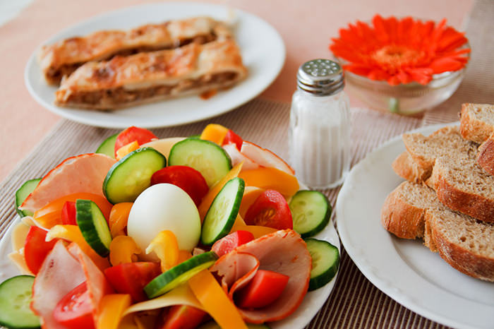 1363707673_Benefits-of-Foods-with-Fiber
