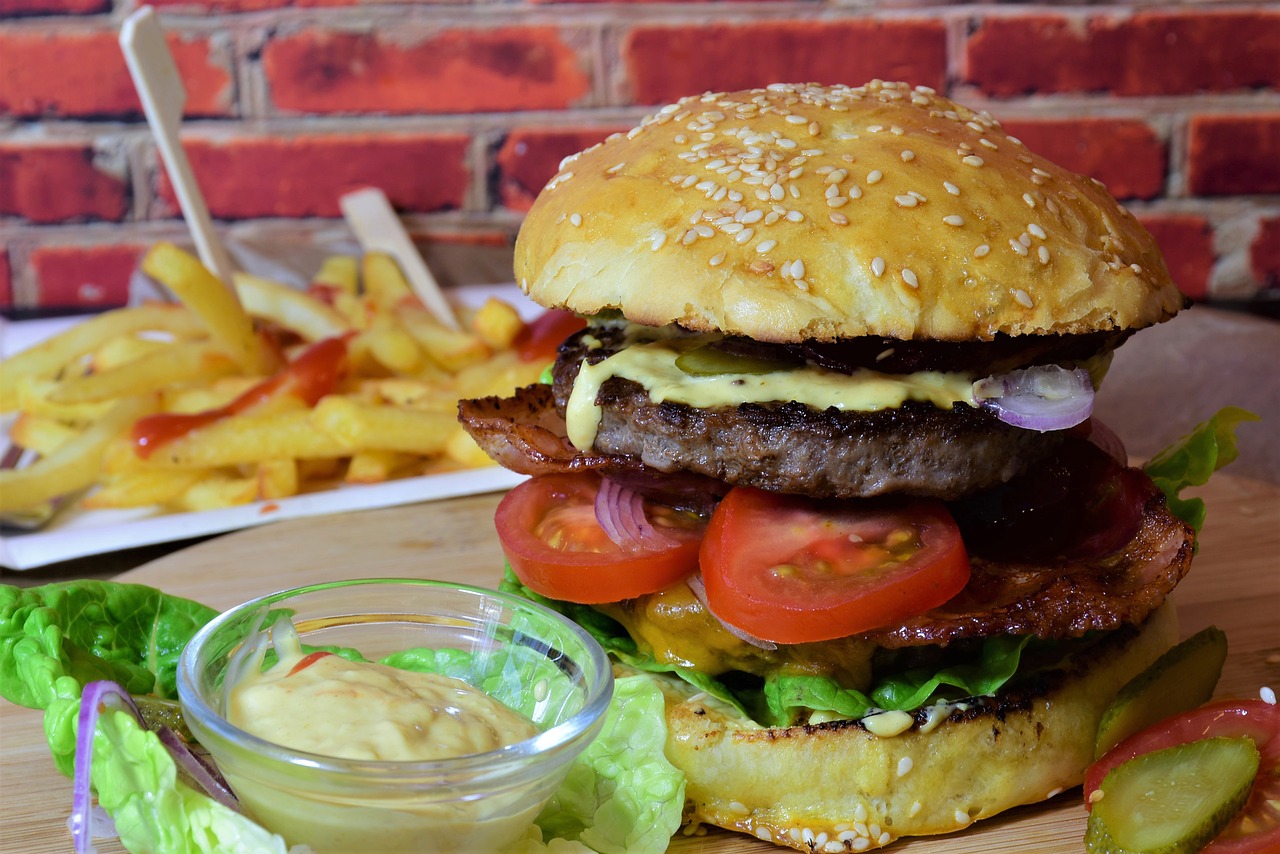 burger-3962997_1280